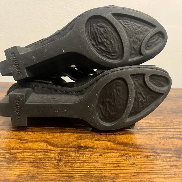 Trippen Black Leather Strappy Zita Sandals - Picture 4 of 5